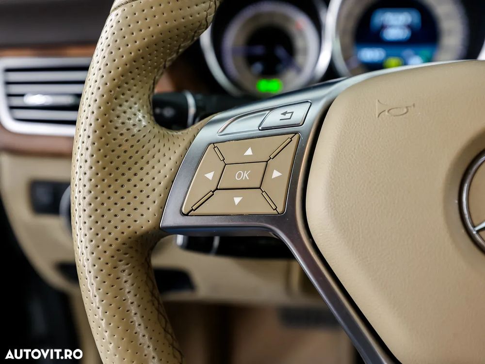 Mercedes-Benz CLS 350 d 4MATIC Aut - 16