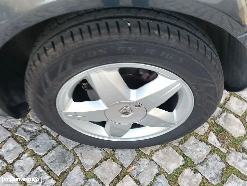 Renault Mégane Break 1.5 dCi Extreme - 13