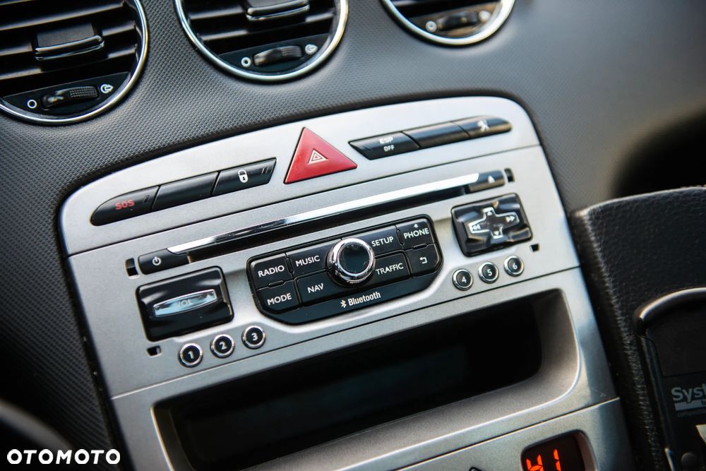 Peugeot 308 1.6 HDi Premium - 22