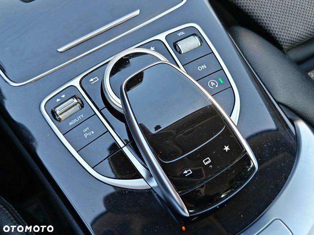Mercedes-Benz Klasa C - 23