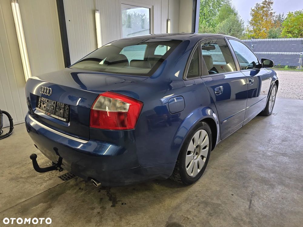 Audi A4 Limousine 1.8 T - 10
