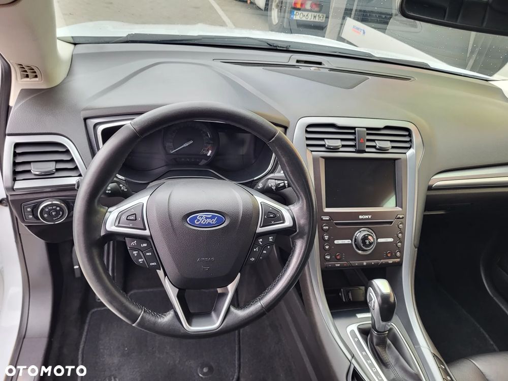 Ford Mondeo 2.0 Hybrid Titanium GPF - 19
