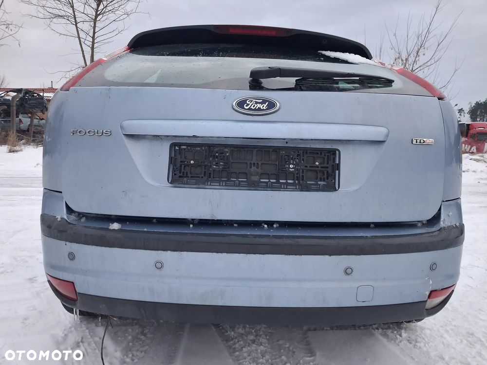 Ford Focus Mk2 2 II HB GHIA silnik 1.6 TDCi HDi 110KM GBDA 10JB alternator turbina skrzynia biegów manual sprzęgło drzwi lewe prawe klapa zderzak błotnik lusterko kolor Z3 Błękit niebieski lampa tył czujniki PDC blenda zamek belka sanki tłumik wydech zwrotnica mcperson maglownica pompa wspomagania paliwa przewód sterownik radio boczek fotel fotele szyba czołowa czujnik podszybie wiązka panel sterownik silnika abs serwo belka konsola kierownica osłona atrapa zacisk podłokietnik tapicerka podsufitka lampka rozrusznik alternator klimatyzacja kierownica NA CZĘŚCI WSZYSTKIE CZĘŚCI - 6