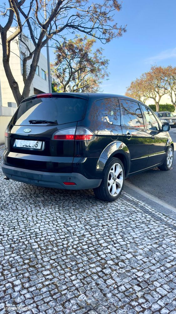 Ford S-Max 2.0 TDCi Titanium 7L - 5