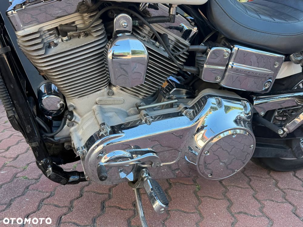 Harley-Davidson Dyna - 14