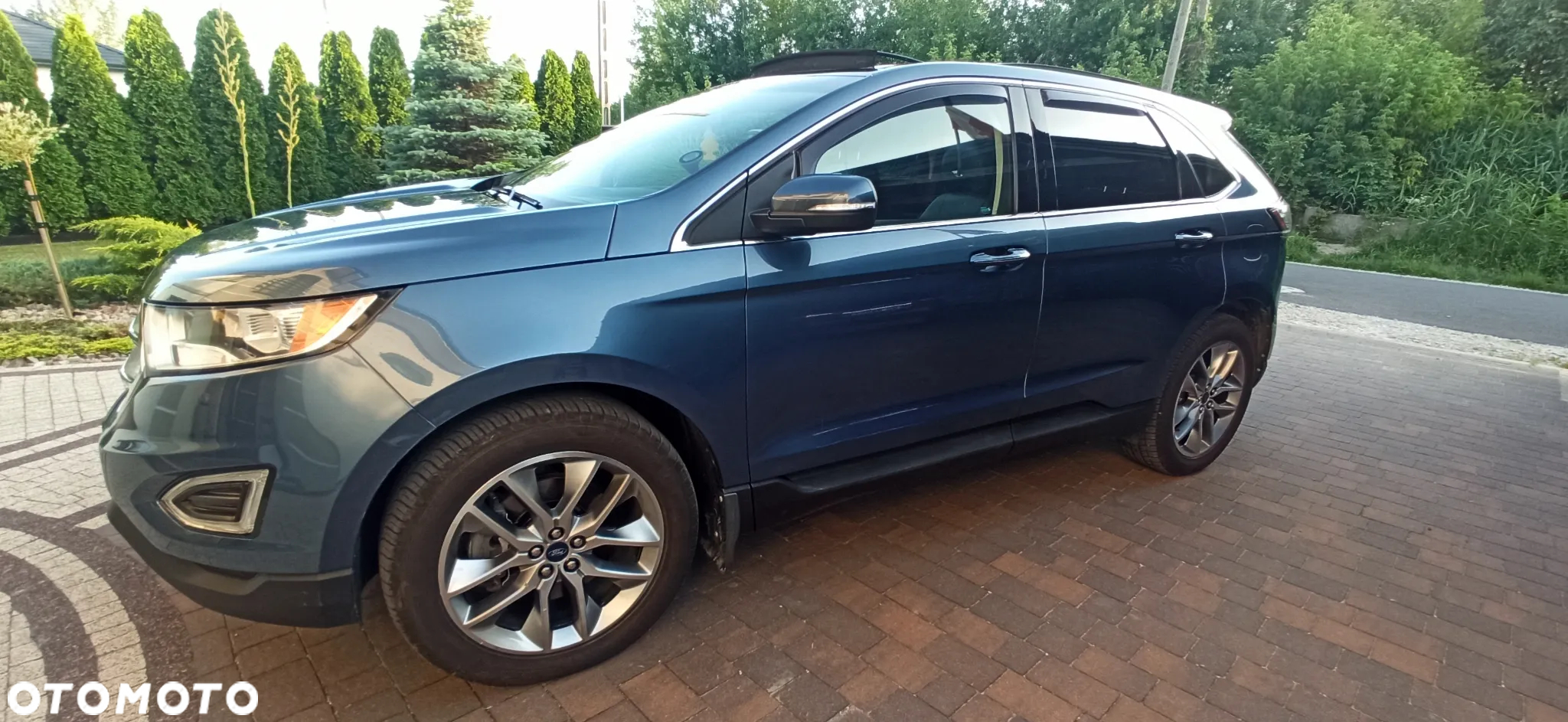 Ford Edge - 19