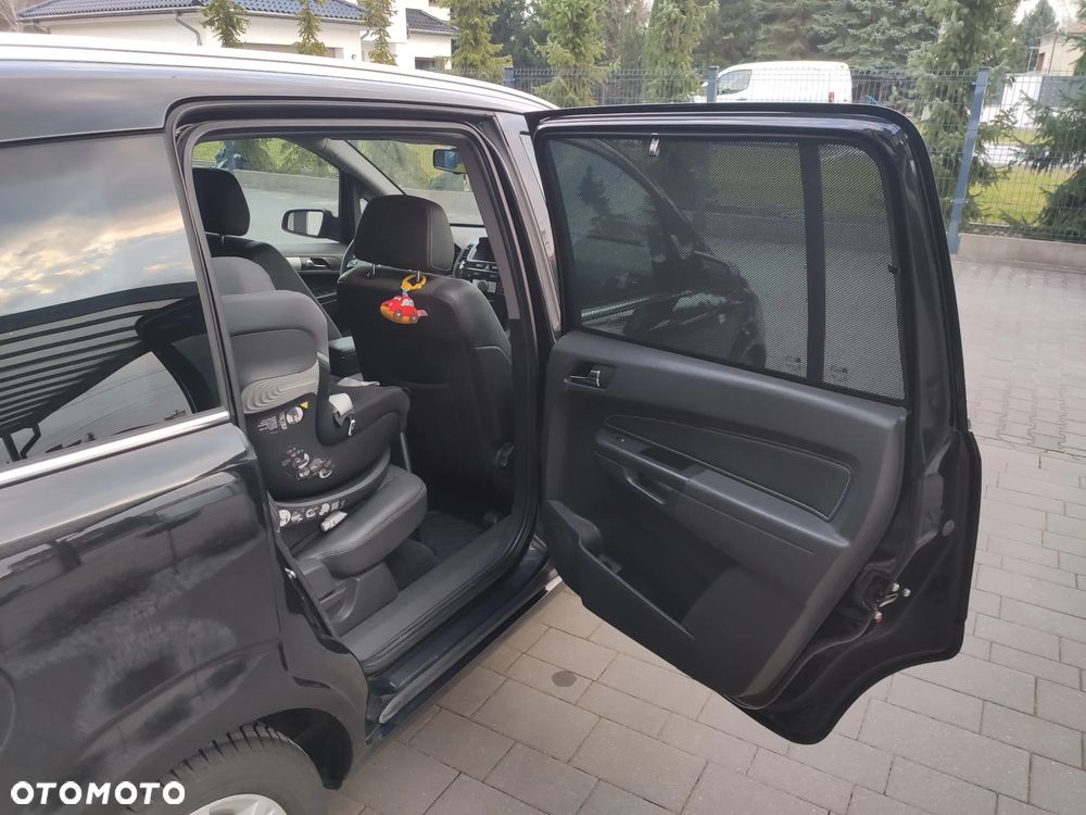 Opel Zafira 1.9 CDTI Cosmo - 11