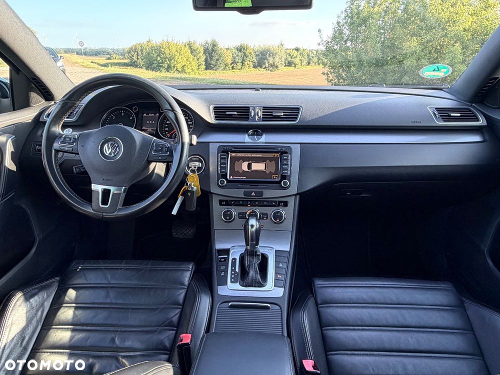 Volkswagen Passat 2.0 TDI DSG BlueMotion Technology Business Edition - 4