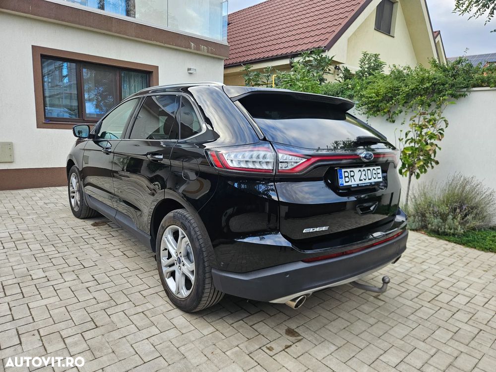 Ford Edge 2.0 TDCi Powershift Titanium - 3