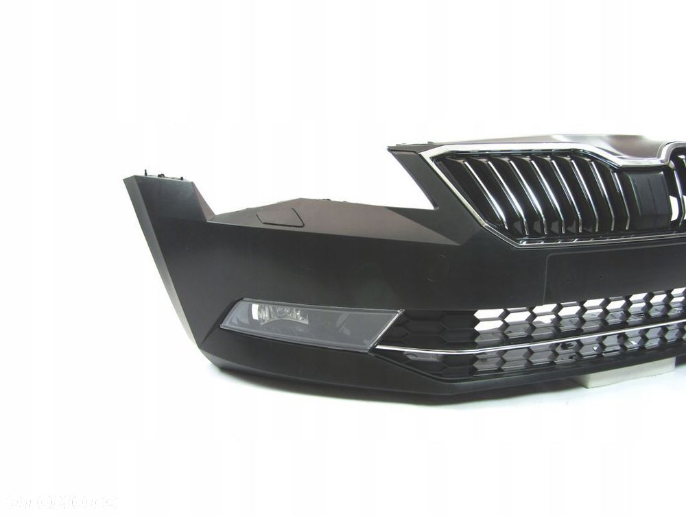 Zderzak przedni Skoda Superb 15 - 19 Spryski. halogeny chromy Kompletny ! - 4