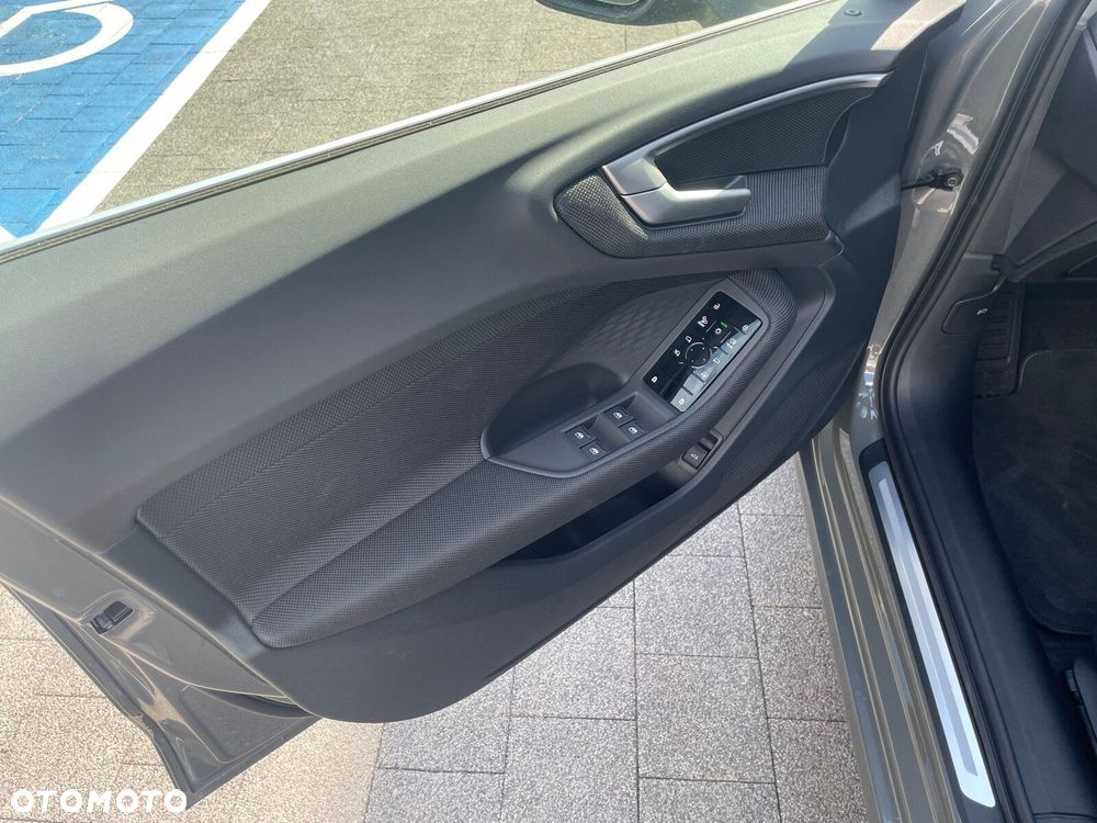 Audi A5 Avant - 13