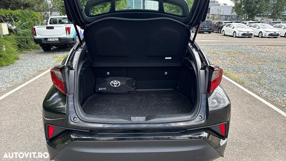 Toyota C-HR 1.8 HSD 122 CP 4x2 CVT Core - 10