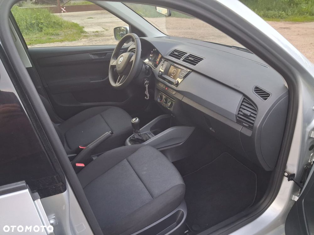 Skoda Fabia 1.0 Ambition - 4