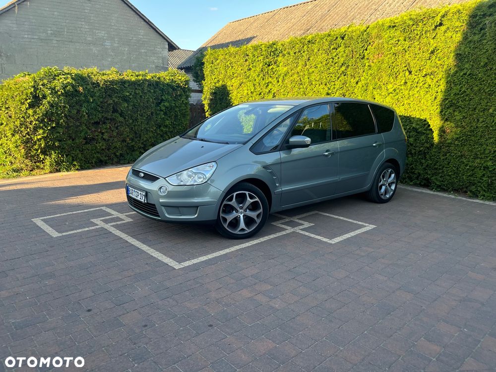 Ford S-Max - 1