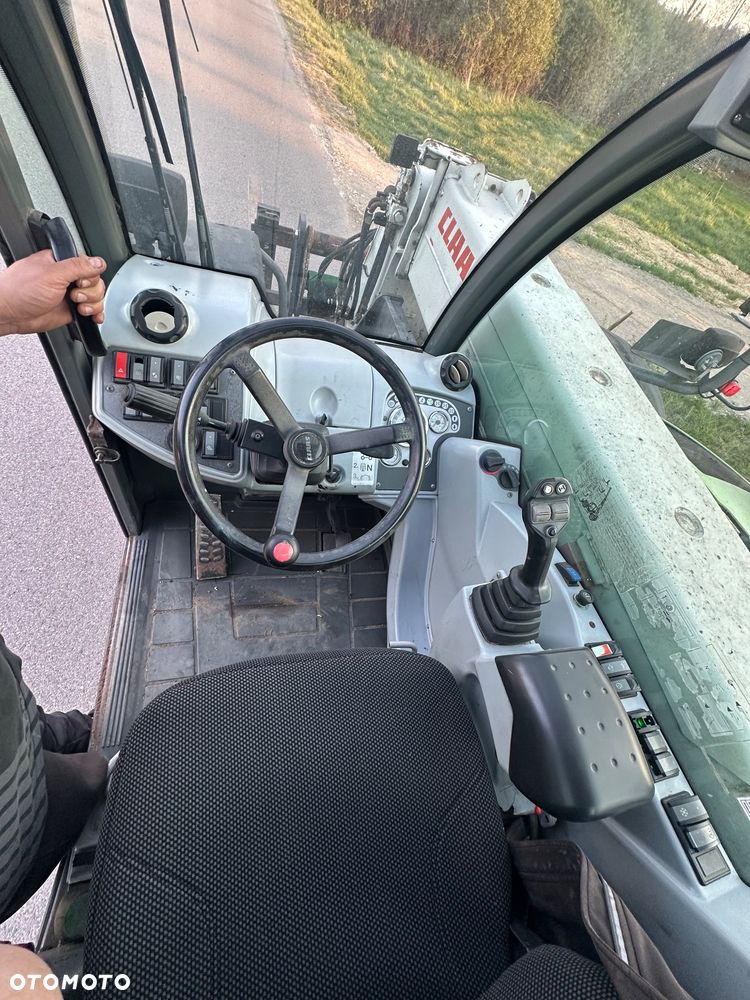 Claas Scorpion 6040 VarioPower - 10