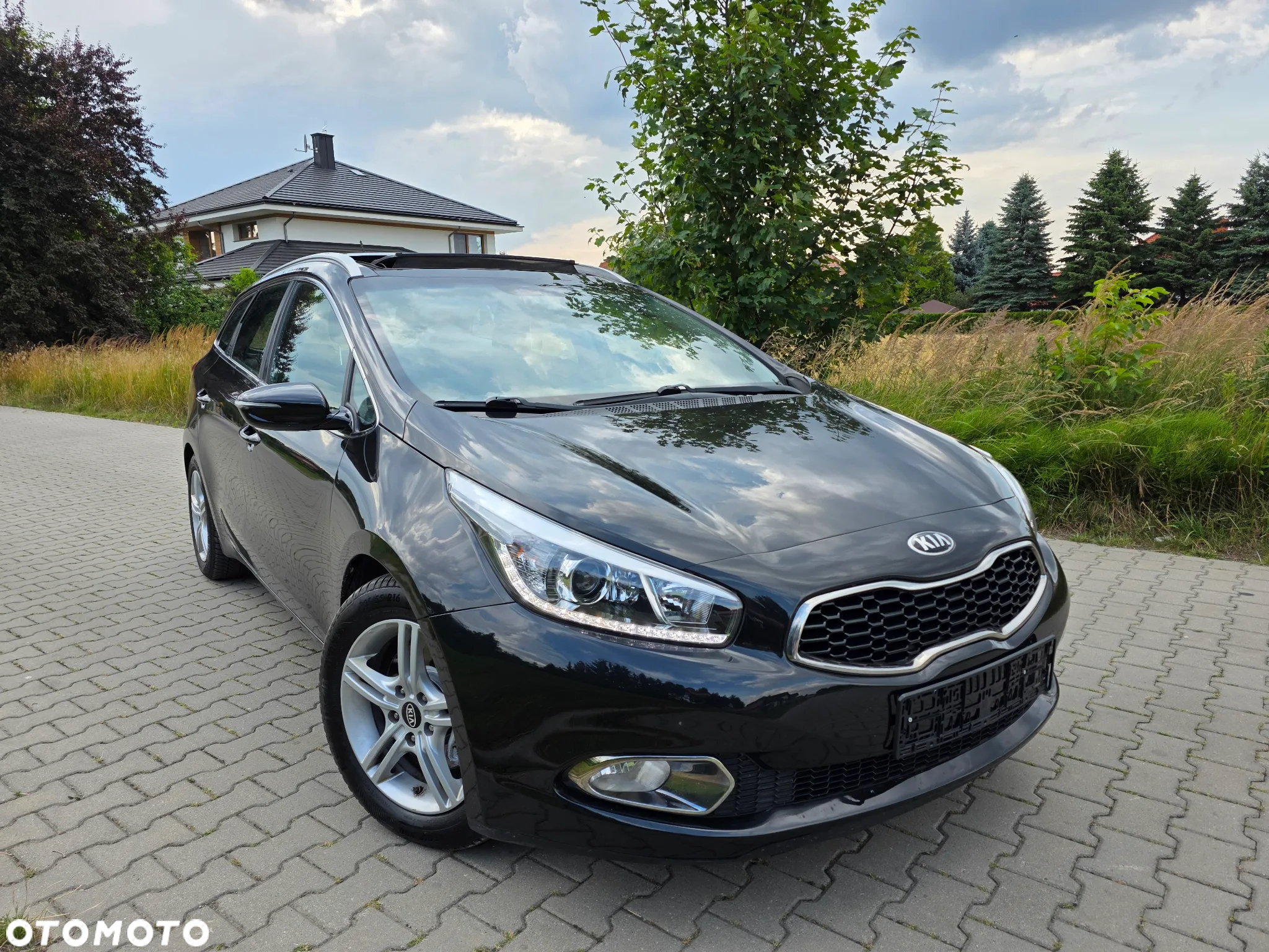 Kia Ceed 1.6 GDI Fifa World Cup Edition - 3