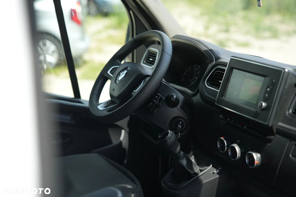Renault Master - 15