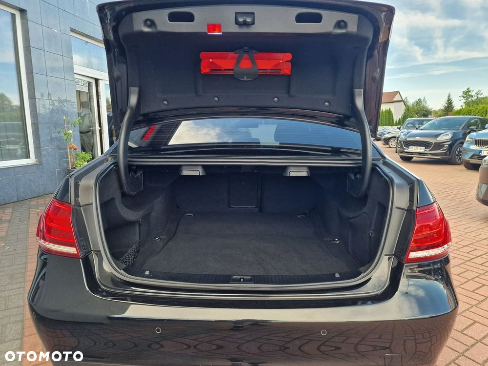 Mercedes-Benz Klasa E 200 7G-TRONIC Avantgarde - 21