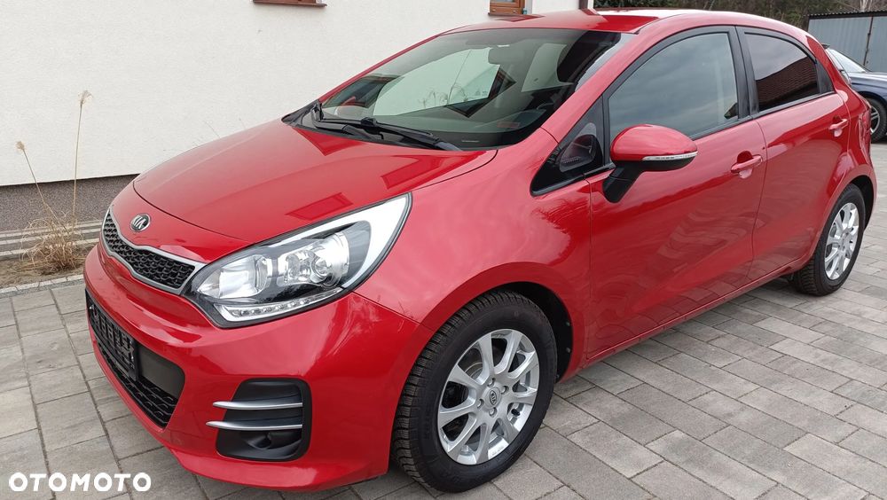 Kia Rio 1.4 Fifa World Cup Edition - 17