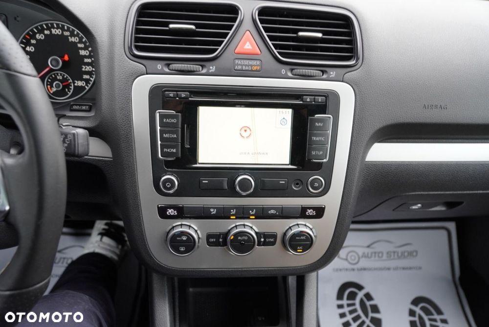 Volkswagen Scirocco 2.0 TDI Match - 16