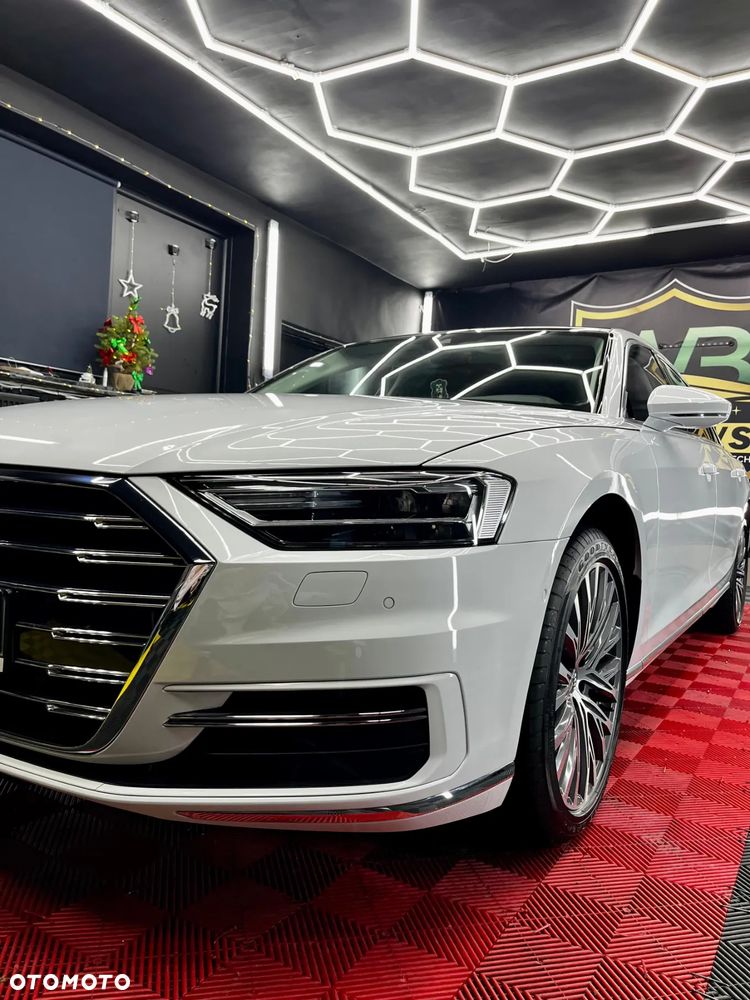 Audi A8 L 55 TFSI quattro tiptronic - 24