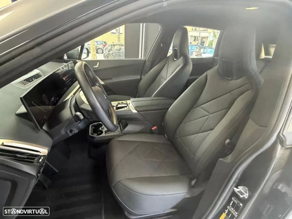 BMW iX xDrive 40 Pack Desportivo - 35
