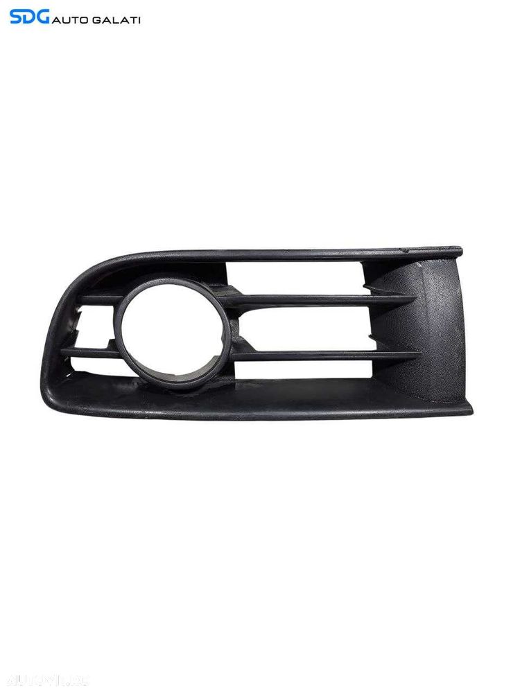 Grila Ornament Proiector Ceata Stanga de pe Bara Spoiler Fata Volkswagen Polo 9N 2002 - 2008 Cod 6Q0853665A [L7159] - 1