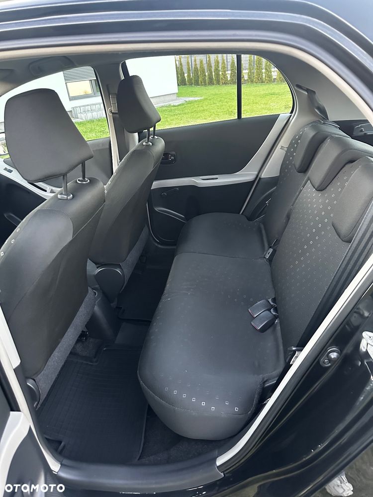 Toyota Yaris 1.3 VVT-i Luna - 6