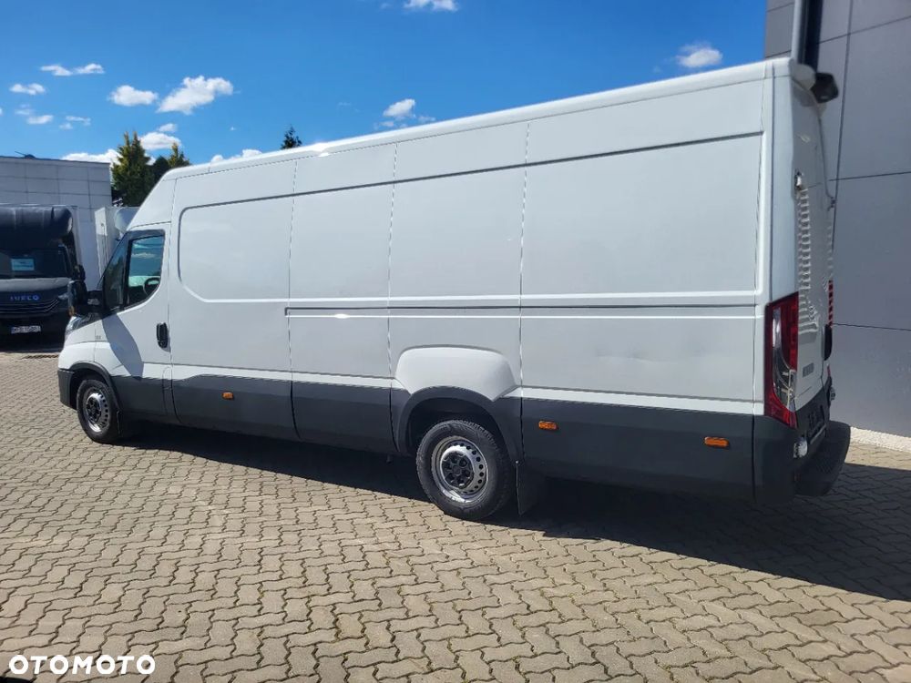 Iveco 35S16A8V - 8
