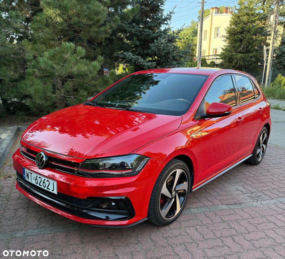 Volkswagen Polo - 8