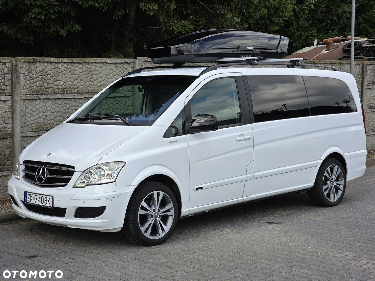Mercedes-Benz Viano - 1