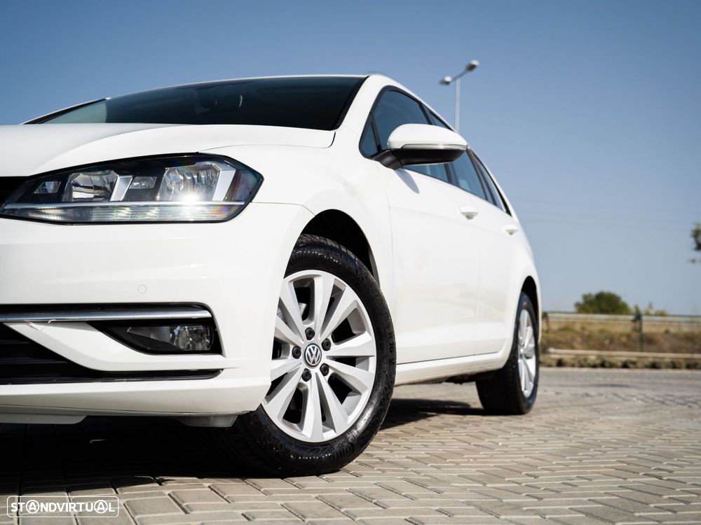 VW Golf Variant 1.6 TDi Confortline - 25