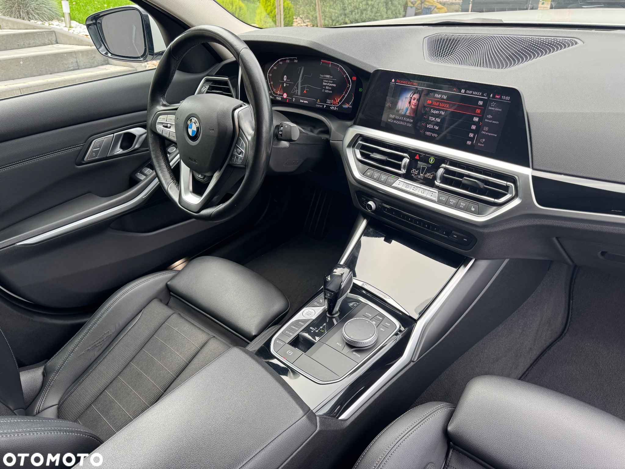 BMW Seria 3 320i xDrive Sport Line - 31