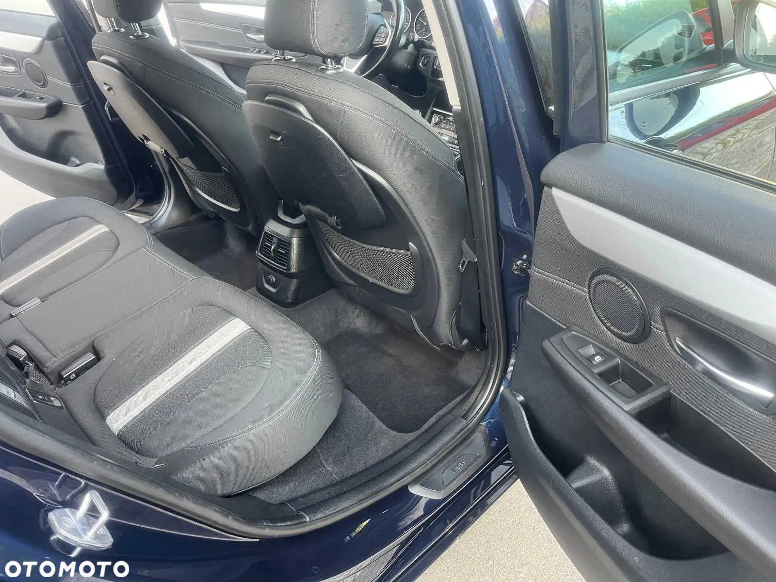 BMW Seria 2 218d Active Tourer - 13