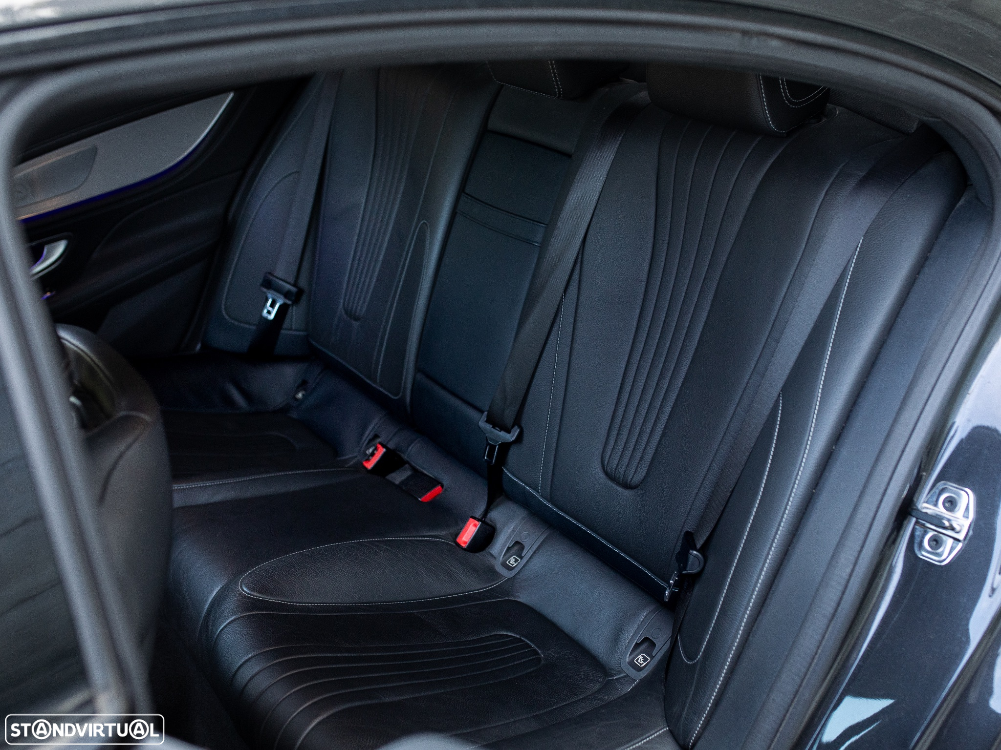 Mercedes-Benz CLS 300 d AMG Line - 21