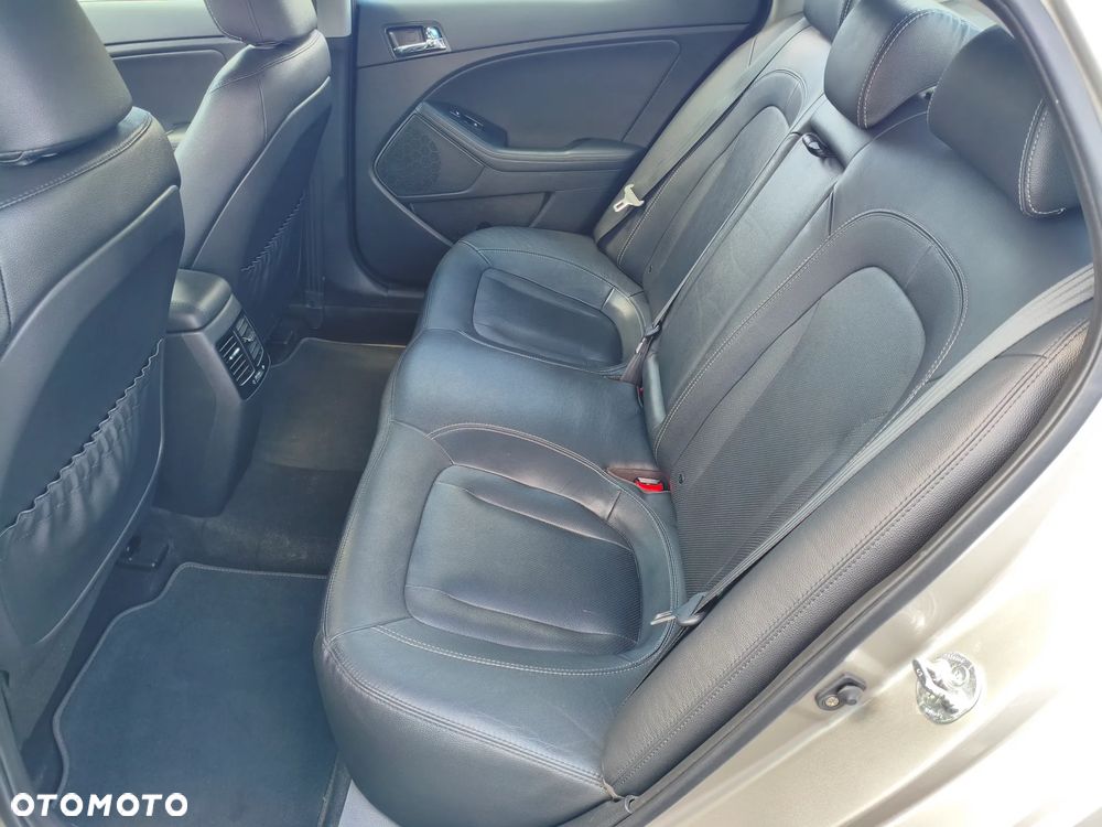 Kia Optima - 19