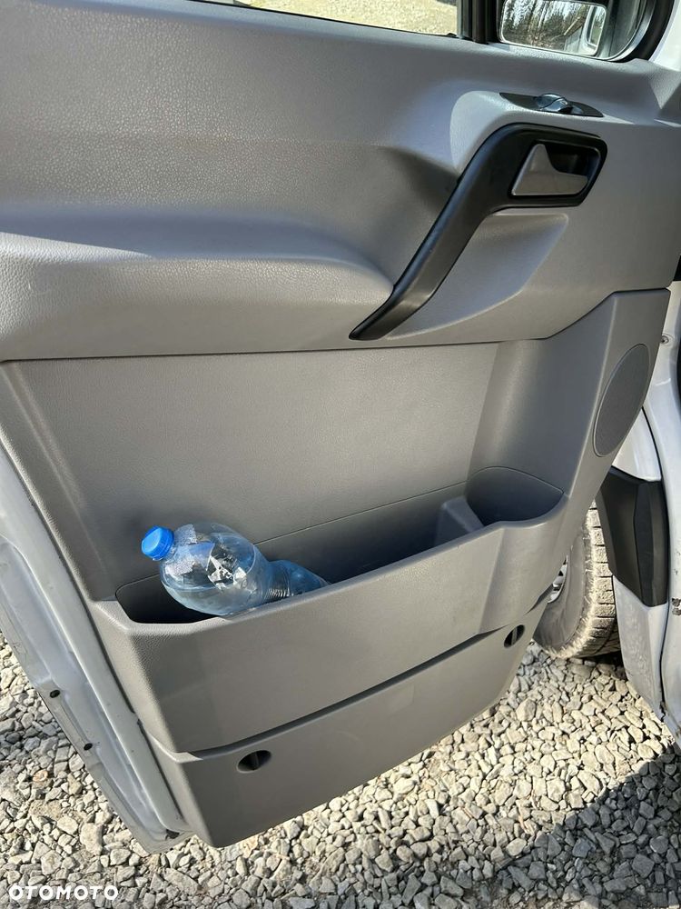 Volkswagen Crafter - 13