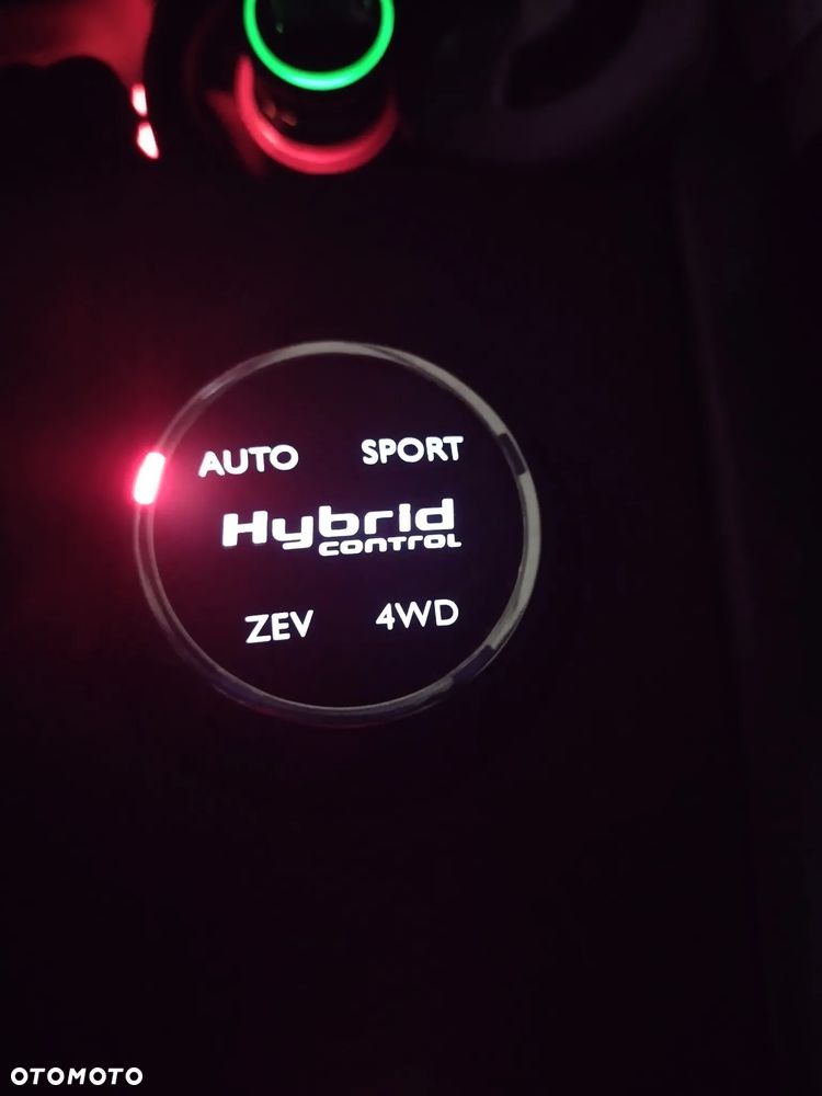 Citroën DS5 2.0 HDi Hybrid4 SoChic MCP - 11