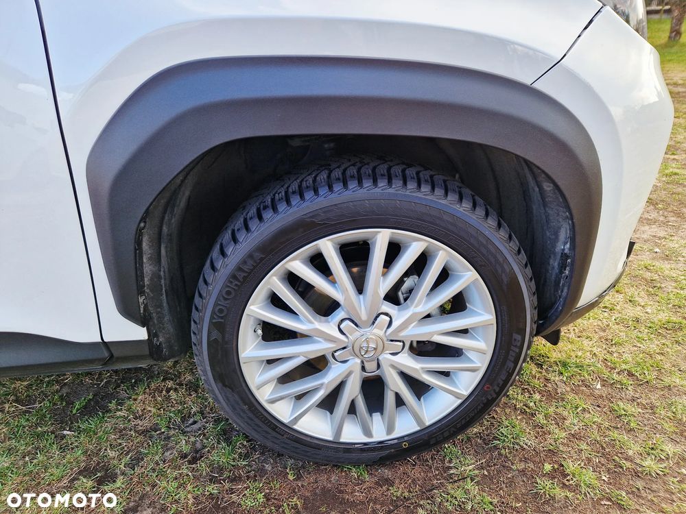 Toyota Yaris Cross Hybrid 1.5 Premiere Edition - 11