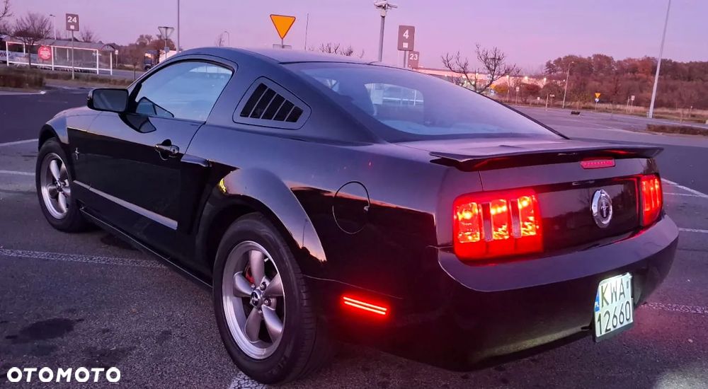 Ford Mustang 4.0 V6 - 12