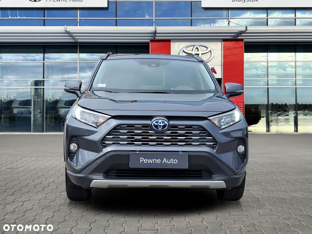 Toyota RAV4 - 8