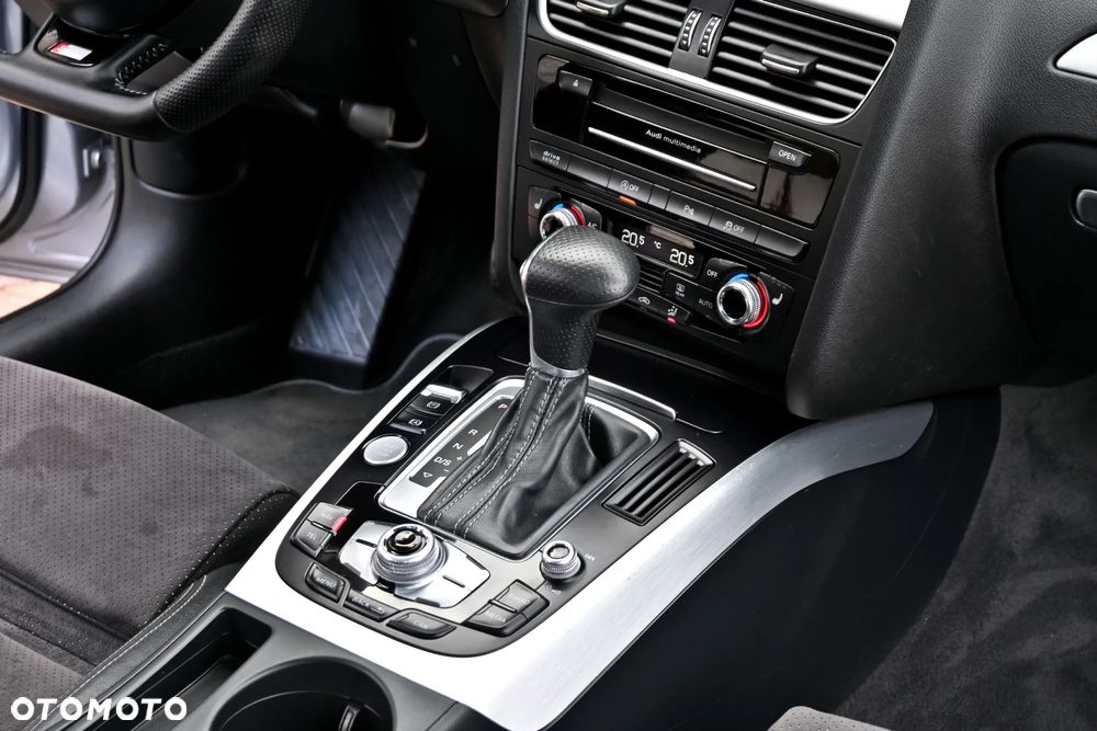 Audi A4 Avant 2.0 TDI Quattro Line S tronic - 22