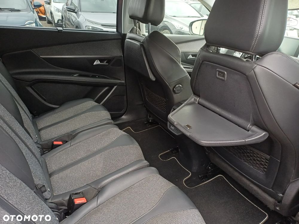 Peugeot 5008 1.2 PureTech Allure S&S - 14