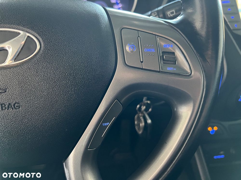 Hyundai ix35 - 21
