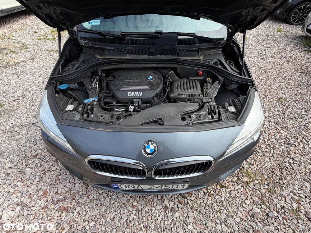 BMW Seria 2 214d - 9