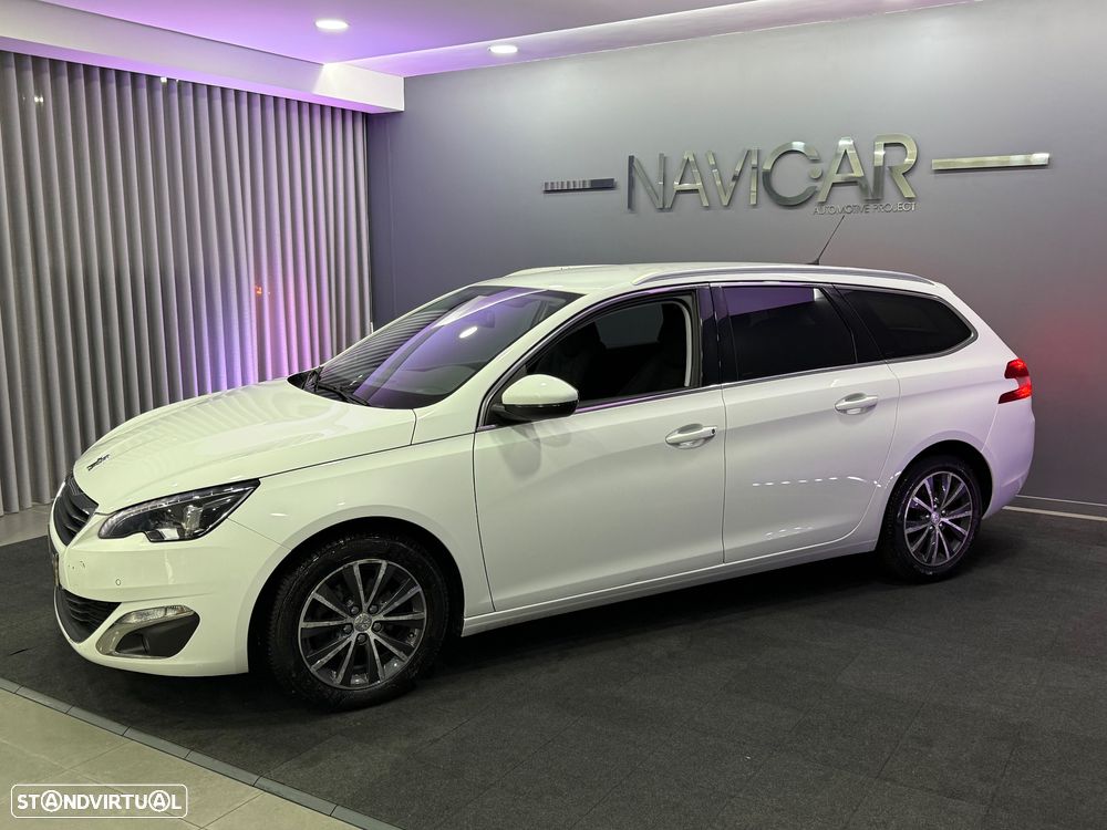 Peugeot 308 SW 1.2 PureTech Allure Full LED - 17