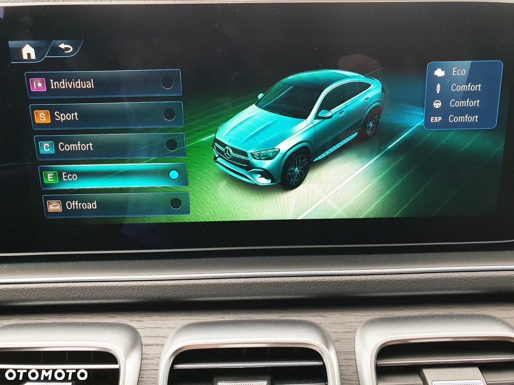 Mercedes-Benz GLE 300 d mHEV 4-Matic AMG Line - 37