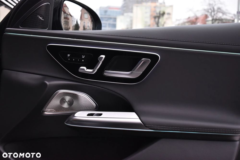 Mercedes-Benz Klasa E - 20