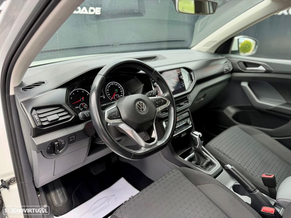 VW T-Cross - 16