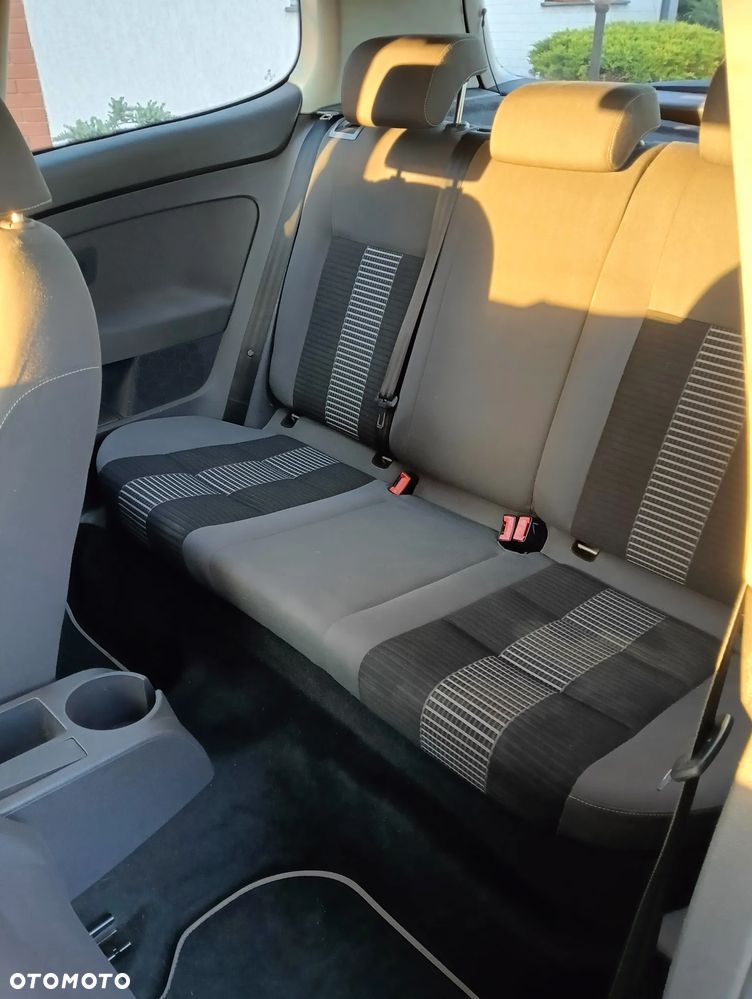 Volkswagen Golf 1.9 TDI Trendline - 12